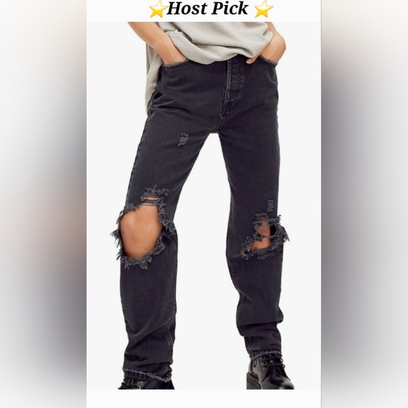 Free People We The Free Lasso Jeans Black ⭐️Host Pick⭐️ - Picture 1 of 8